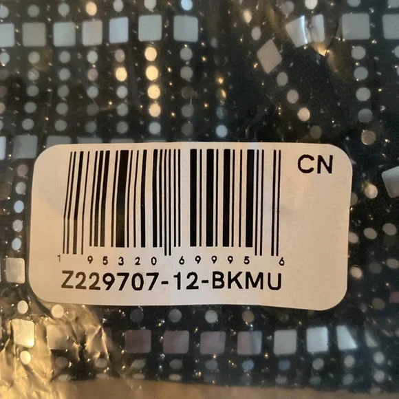 Venus NWT in bag bling tuxedo dress size 6 left - Picture 3 of 8